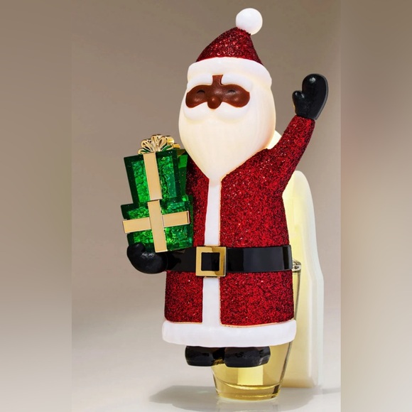 Bath & Body Works Christmas Santa With Presents Wallflower Plug - Picture 1 of 3